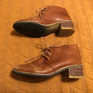 Clarks Leather Heeled Lace-up Ankle Boots